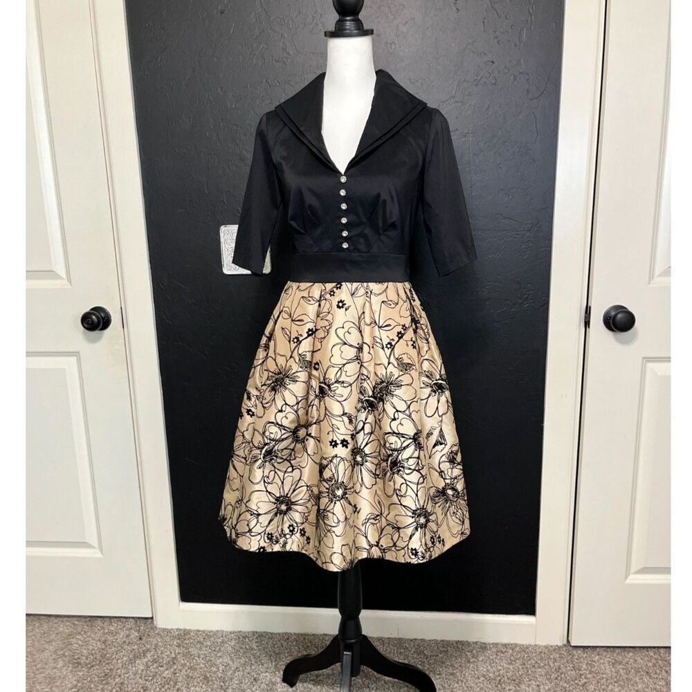 Donna Ricco Fit & Flare Dress – Black Top & Floral Skirt Crystal Buttons Size 6